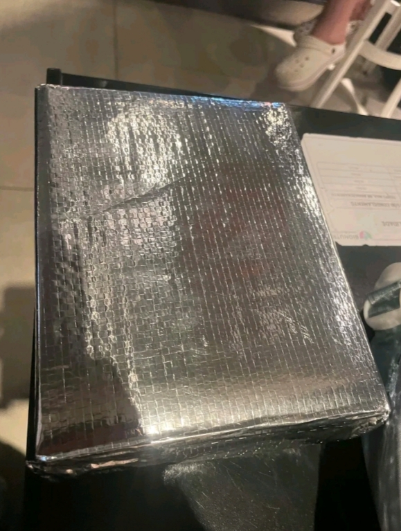 Pacote MaxiSmile lacrado para entrega